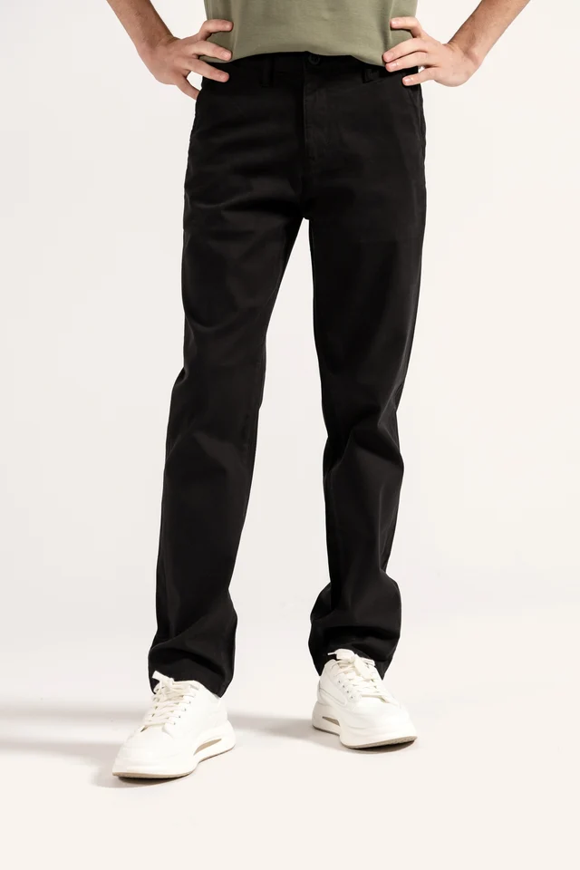 SLIM RELAXED FIT CHINO